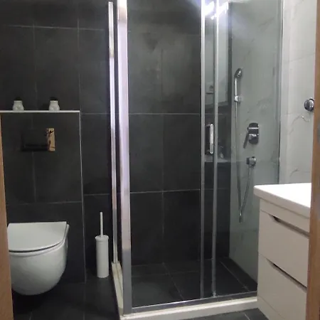 Lägenhet Sena, 25 *